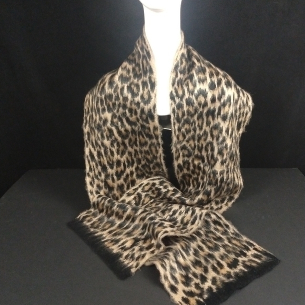 Kate Spade Leopard Scaf
